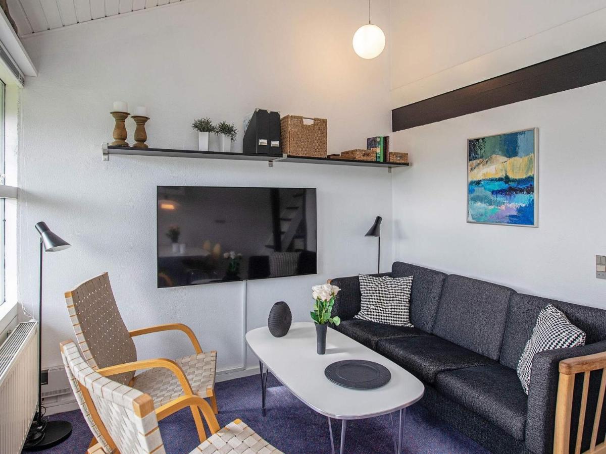 6 Person Holiday Home In V Ggerl Se Bøtø By Екстериор снимка